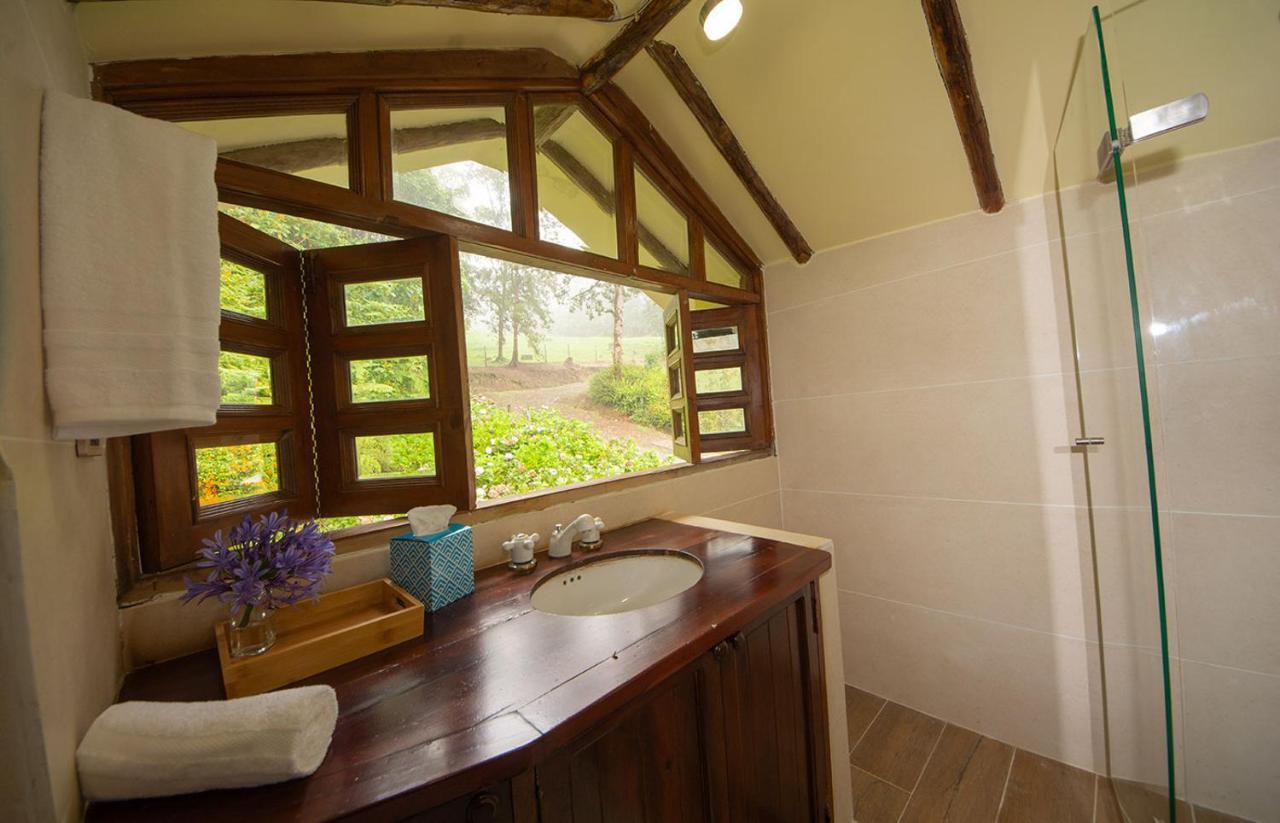 Las Mercedes Lodge กาลี ภายนอก รูปภาพ